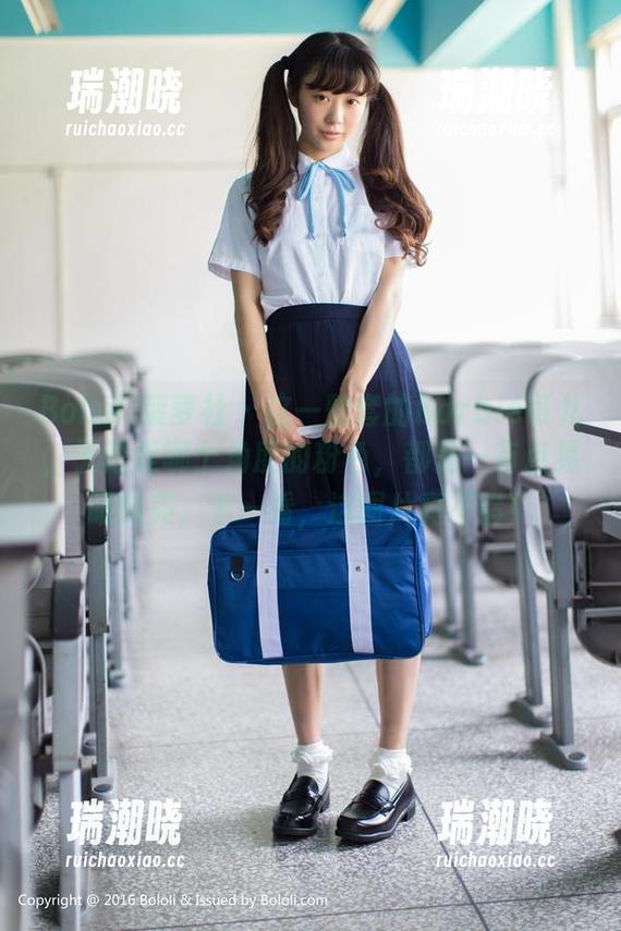 BoLoli菠萝社-Barbie可儿 BoLoli菠萝社 - 这一整套的Barbie可儿,无论是哪个角度的粉色,都是…有点晃眼的美,乍一看,这图片真不错!