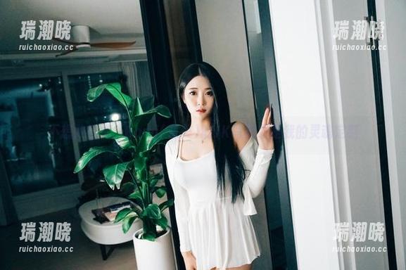 不想做标本，Bomi(普美)的JK写真才是我的灵魂定制