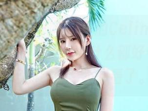 Feilin嗲囡囡 - 写真里的Celina青妍，身体如此苗条有致，穿什么都好看，拿回自己的镜子，不想看了。
