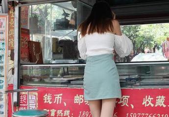 IESS异思趣向 - 小C的套图肉色长丝，隐隐约约中又带着点俏皮感，别问我是怎么知道的，快来一睹为快吧！