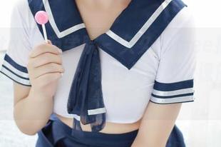 MFStar模范学院 - 久久Aimee推出的高清校服作品集：我也是学校上课的小模特！