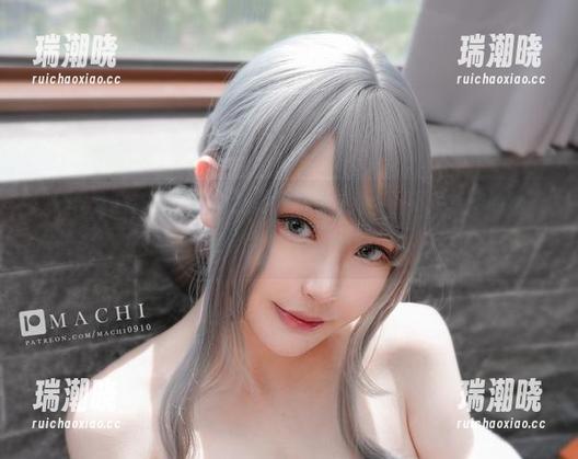 就让Machi马吉的裸足写真带你体验一下，高清的么，别说话，接着看！