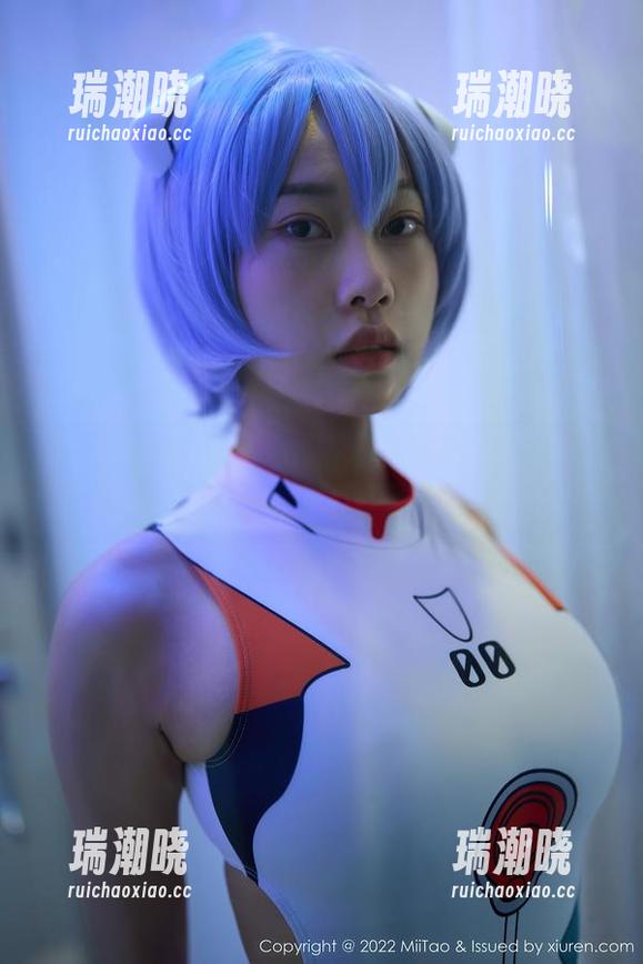 MiiTao蜜桃社-唐佳怡 MiiTao蜜桃社 - 网盘里的唐佳怡死库水写真,一不小心多看了几眼