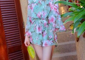 PANS摄影 - 这一年没理由不看小鱼的御姐写真图包，真的值得一试！
