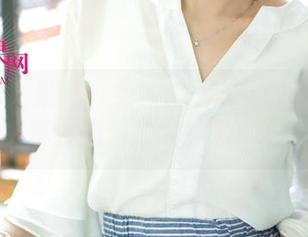 UGirls尤果网 - 免费？王瑞儿的天台写真，真没想到效果如此在线！