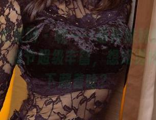 UGirls尤果网 - 嘘——萌神妹妹的花嫁写真合集，细节超级丰富，想知道她的婚纱下藏着啥？