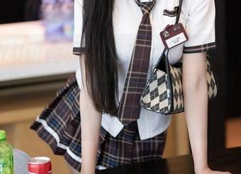 XIAOYU语画界 - 你在找“洗澡”的图集吗？杨晨晨sugar给你带来了浴室里的女神在线秀！