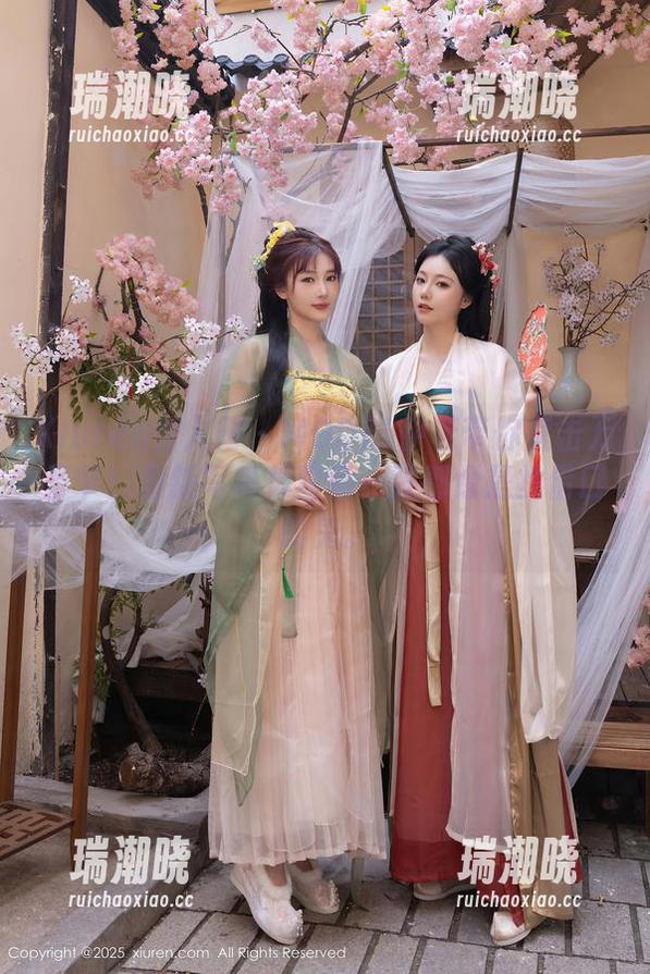 Xiuren秀人网-MODEL伊若 Xiuren秀人网 - MODEL伊若带你直击万圣节!最新写真集里每一张都像是找借口的鬼。