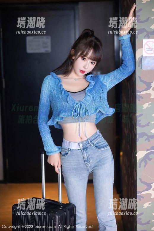 Xiuren秀人网 - 一句话总结：唐翩翩的旅拍合集，壁纸都抵不过那股‘味’