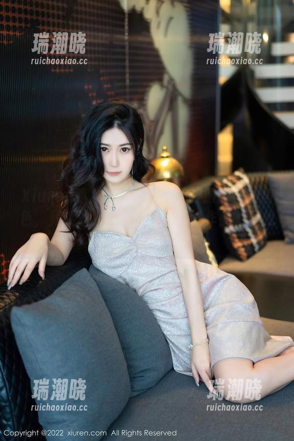 Xiuren秀人网 - 王雅姗用校服扮演的角色，竟然让人如此期待福利，作品哪里找？