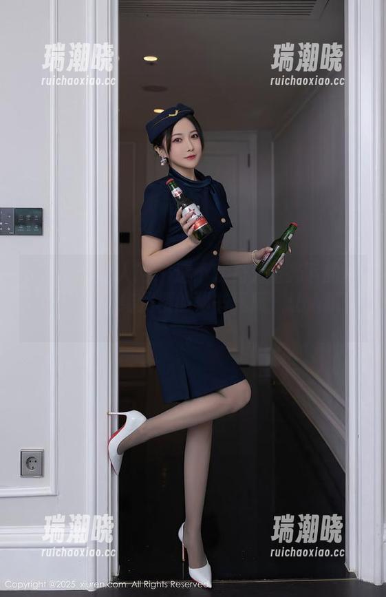 Xiuren秀人网-绯月樱 Xiuren秀人网 - 这不就是无圣光下的真实美图吗?绯月樱的秘书气质,让人瞩目。