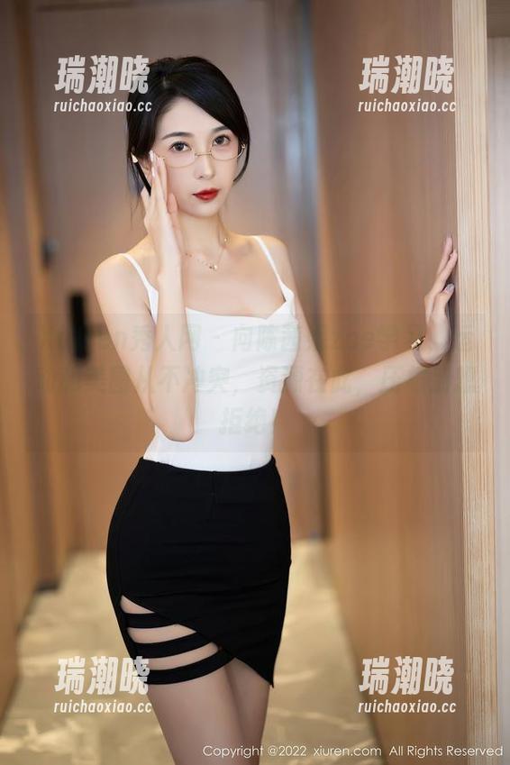 Xiuren秀人网 - 向陈茜妮zoe学习，运动和美图从不冲突，资源在此，压根别想拒绝！