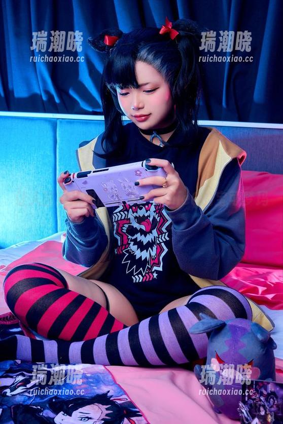 ZinieQ 让人匪夷所思的图集:ZinieQ的宝可梦玛俐写真人生