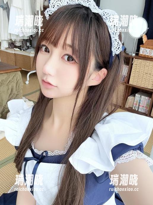 nagisa魔物喵 那个好奇的我:nagisa魔物喵的写真本vol.01在网盘里等着你!