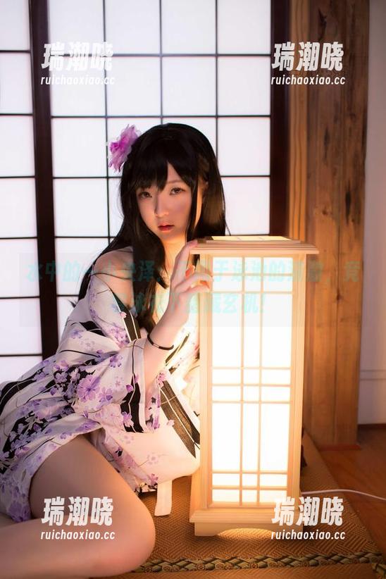 水中的一小央泽：不同于泳池的清澈，竞赛泳衣下暗藏玄机！