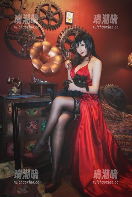 三刀刀miido的最新找修女游戏：究竟要cos到哪种程度才能成仙？