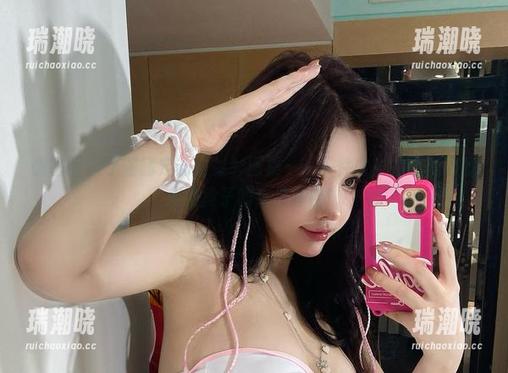 微密圈 - 于芷晴定制白衬衫图集——一件白衬衫也能引发无数段子的绝佳理由！