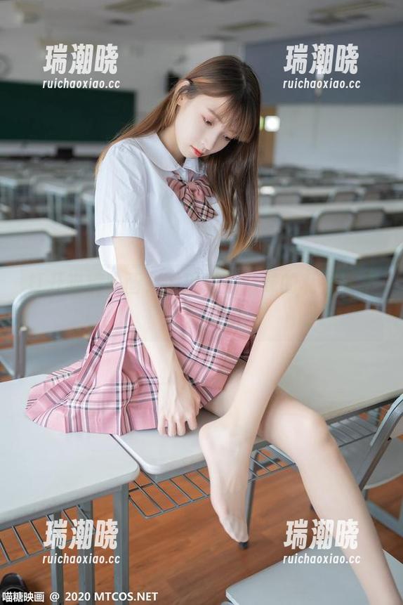 打开喵糖映画，发现居家妹妹的私拍原来这么迷！