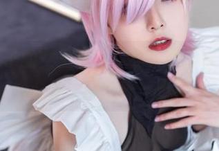看夏夏子的女王写真，我突然觉得自己适合当个骑士——合集