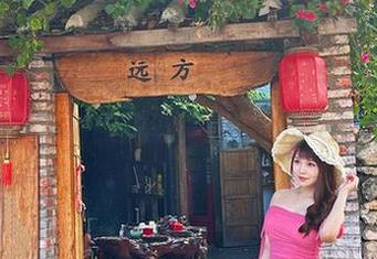 私拍里的宝儿mysterial，原图郑重揭晓，这一路的制服风波，我宅在家都有点脸红！