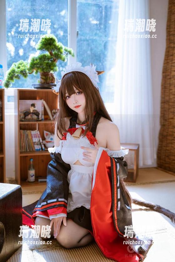 不敢相信免费！宫本樱的美脚套图，有种无声的召唤。