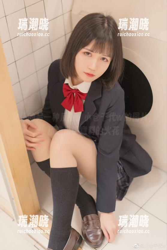 女仆的另一种反叛：小仓千代w的图片，精选出乎意料的火花