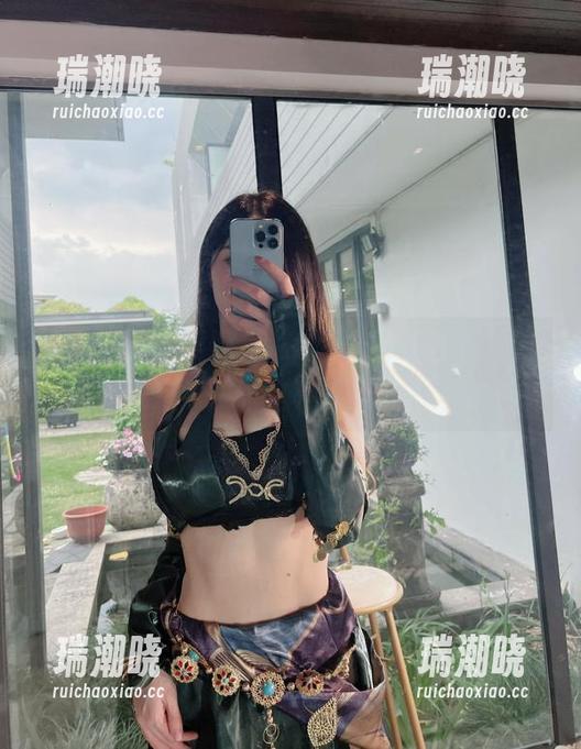 微密圈 - 小玉吃果冻的“女友”作品集，咋能想象她跟这种人谈恋爱呢？