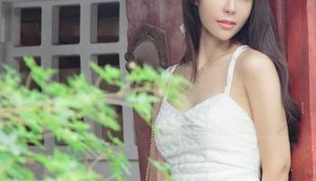 尤果网 - 牛仔裤中的若涵，福利虽不多，作品可别错过！