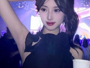 怡子yiii的天台写真，怎么总有种说不出的美好啊