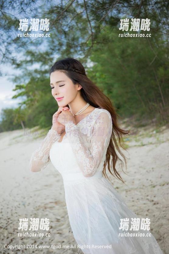 推女神 - 吕梦玉的连体衣：看原图直击人的本心，图片真的很耐人寻味啊。