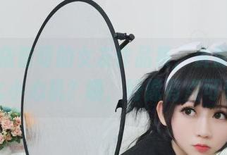俯瞰是依酱呀的女友作品集，资源里藏着什么小心机？哦，好像有点可爱！