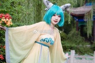 黑丝流转间，桃墨公子的定制写真能不能让我沉醉一回？