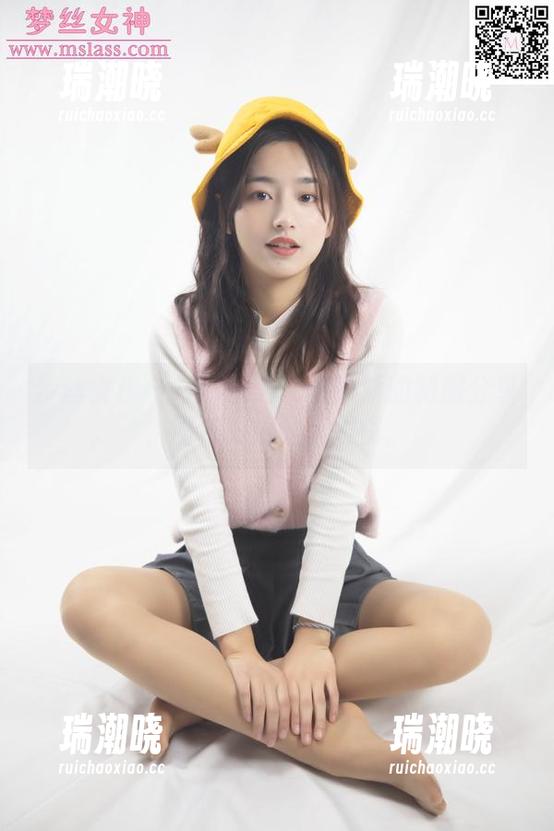 梦丝女神 - 甘愿沉迷？王娇娇的制服分享，图包好得让人发愣。