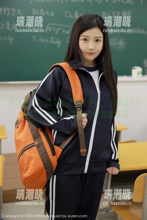 模范学院 - 追求网袜的同学们，小樱花baby的作品集来解救你们的视觉饥渴
