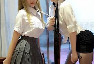 模范学院 - 李颖煊baby的图集分享——似乎每张照片都在哀怨，唉，女孩的心酸。