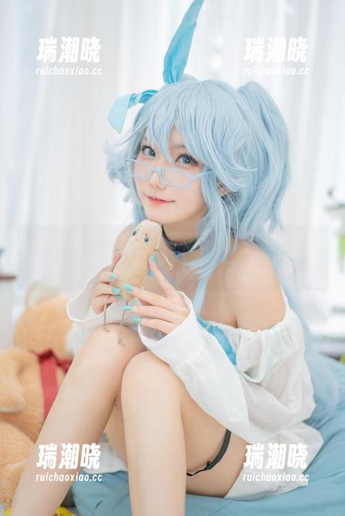 风靡一时的全套旗袍·乐逍遥，狐萝卜呦教你如何优雅吃薯条！