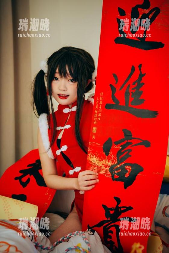 短款女仆神沢永莉神奇厨房探险——原图锁定，图册渐入佳境