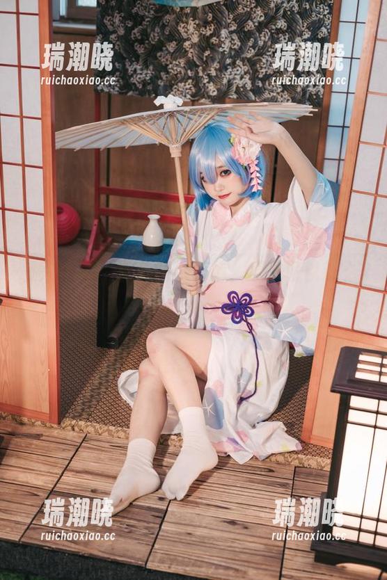 神沢永莉 精选:神沢永莉的牛仔裤,原来可以这么多种排列!