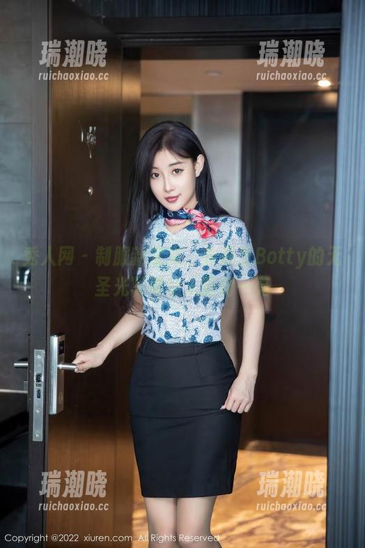 秀人网-徐莉芝Botty 秀人网 - 制服新定义,徐莉芝Botty的无圣光写真让人眼前一亮