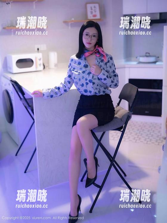 秀人网 - 找到了！慧敏Vivi镂空作品的答疑图：图库小精灵上线～
