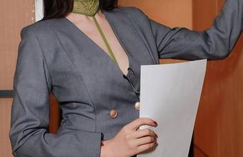 秀人网 - 沈蜜桃miko全集：运动？是说先动起来再说吧，哈哈！