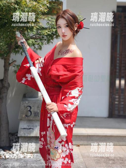 秀人网-淼淼萌萌哒 秀人网 - 抓住学姐!淼淼萌萌哒的壁纸写真竟能引发追逐