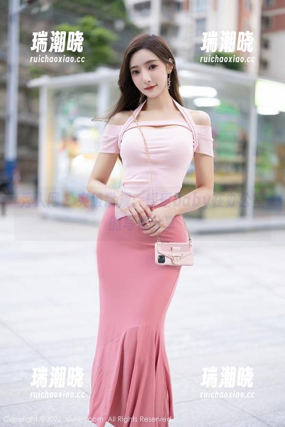 秀人网 - 突破常规：瑶瑶baby在办公室的写真分享