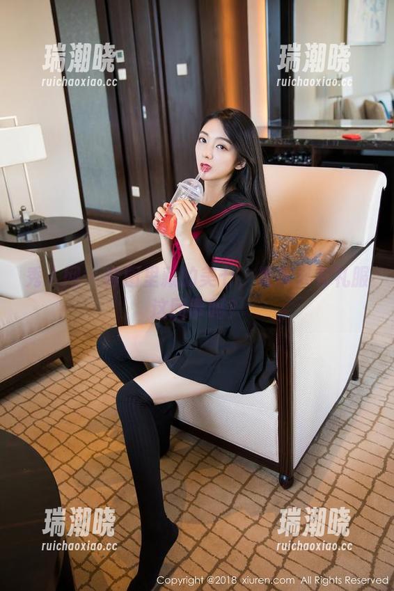 秀人网-美七 秀人网 - 套图里藏的美七,果真只有礼服这回事吗?