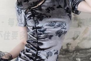 秀人网 - 每次看到金纯一的丝袜造型，我都忍不住要多刷几遍高清美图，哈哈。