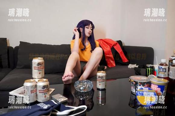 精选绞肉姬在Panty胶带装下的小惊喜，难以自持