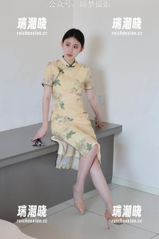 绮梦摄影 - 章章的豹纹福利图集：这色彩太迷人，停不下来的魔法。