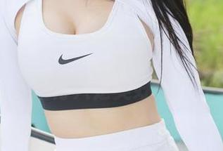 美媛馆 - 王馨瑶的美腿写真集：腿部风光不再只是美好想象
