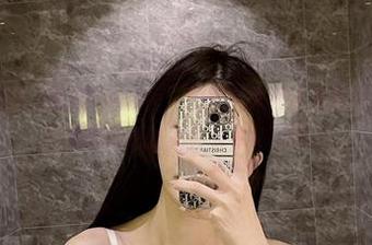 微密圈 - 我对“脸红Dearie”的黑色大洞连衣裙有话要说，图包里你的想法不会太单纯了吧。