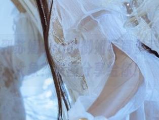 谁能想到苏嫣qvq的御姐写真里藏着一头大象？原图分享给你！